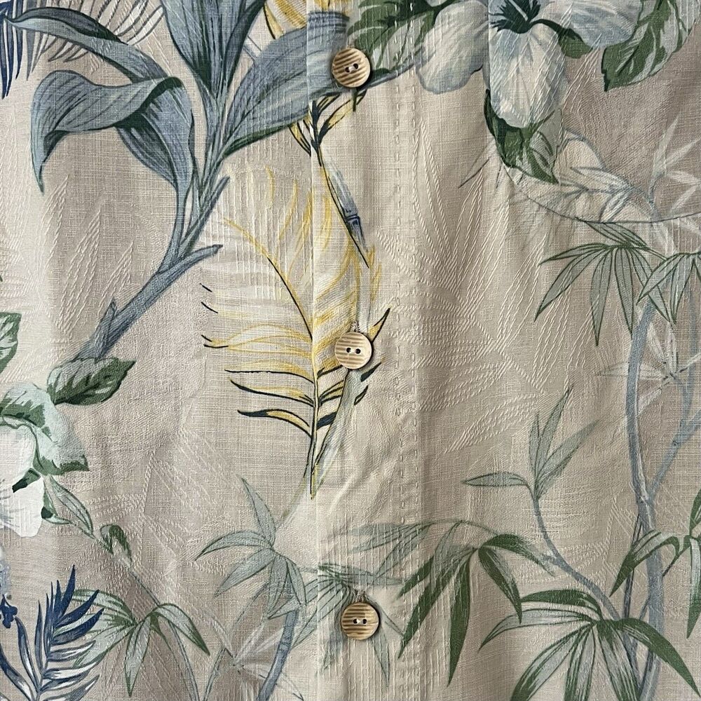 Tommy Bahama Hawaiian Shirt Sz Small 100% Silk Button Up Loop Collar Beige Blue - Picture 3 of 9